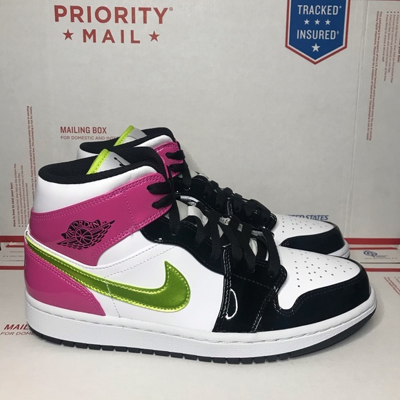cyber active fuchsia jordan 1s